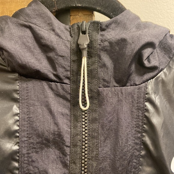 NIKE || crop jacket - Picture 6 of 9